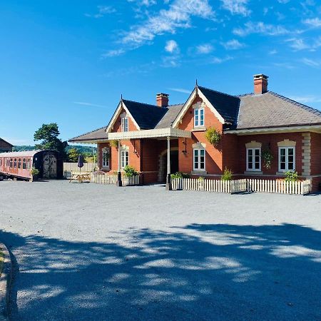 The Booking Office, Stoke Edith Station Херефорд Экстерьер фото